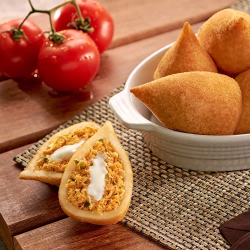 Coxinha de Frango — Croissant & Cia