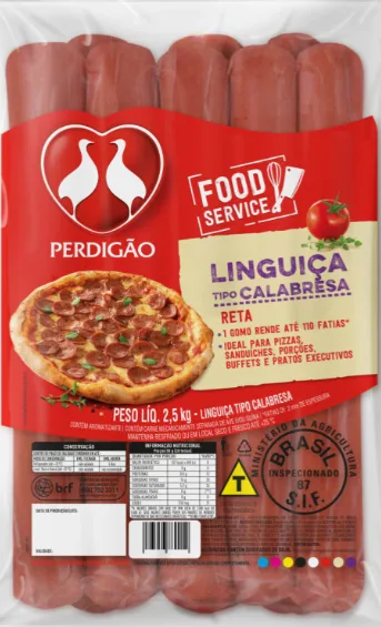 Linguiça Tipo Calabresa Reta Defumada Perdigão 2,5kg -Caixa c/3 — Perdigão
