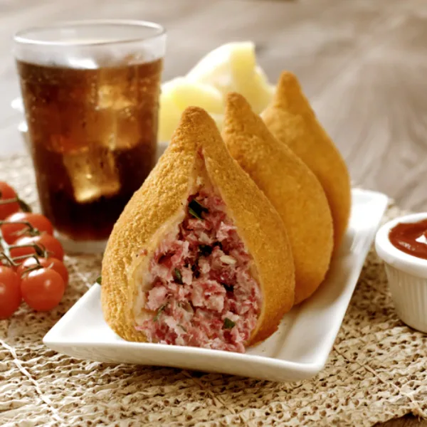 Coxinha de Aipim- Carne Seca